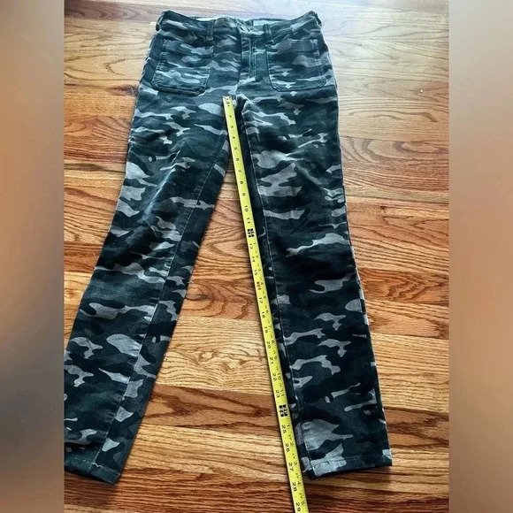 Anthropologie Pilcro and Letterpress high rise skinny, camo corduroy pants sz 27 - Picture 6 of 11